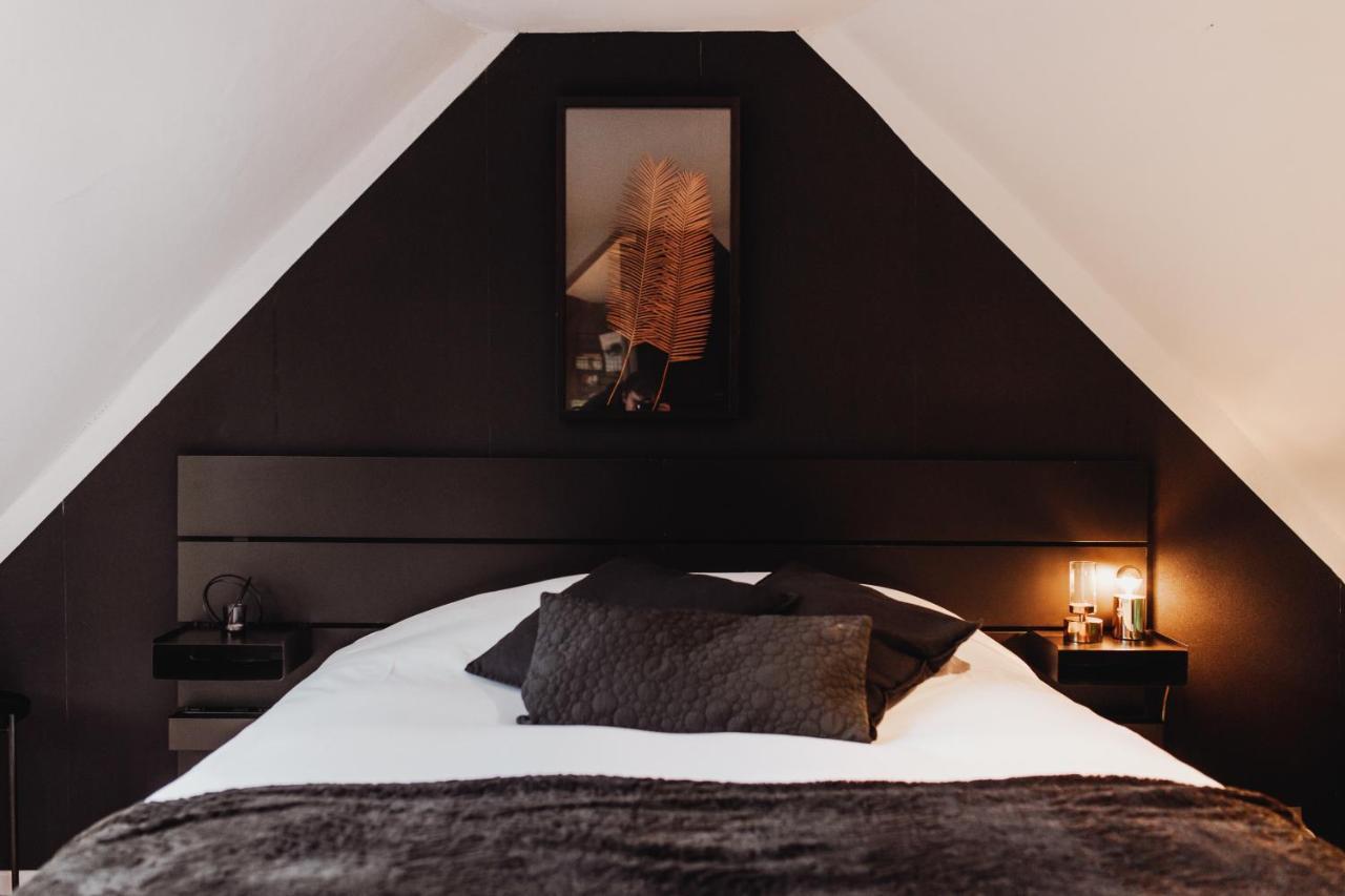 Chalet Tropical Avec Bain A Bulles - In The Woods Gesves 外观 照片